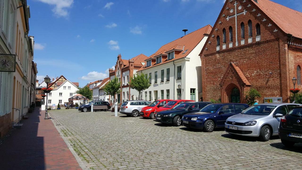 Uns Luett Hus Villa Krakow am See Exterior foto